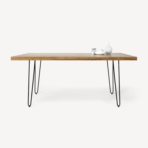 Table de salle à manger scandinave - Clip