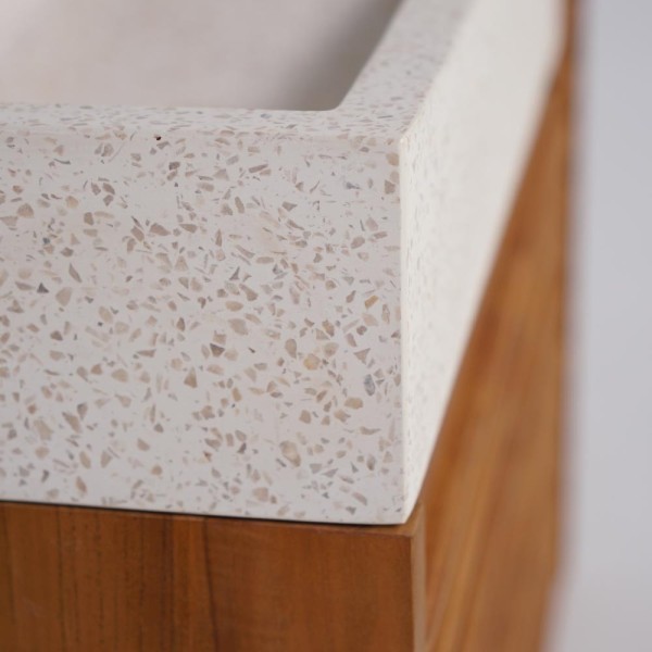 Meuble lave-mains suspendu en bois de teck massif et vasque en terrazzo blanc - Trilochana