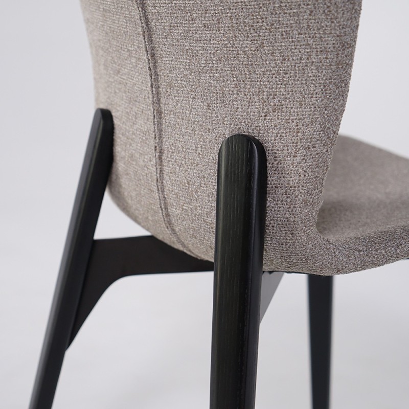 Chaise de salle à manger en tissu bouclé beige et pieds en frêne noir - Paragon