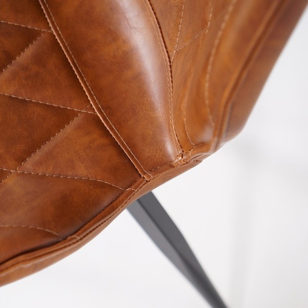 Chaise de salle à manger en cuir synthétique marron et pieds en métal noir - Luna