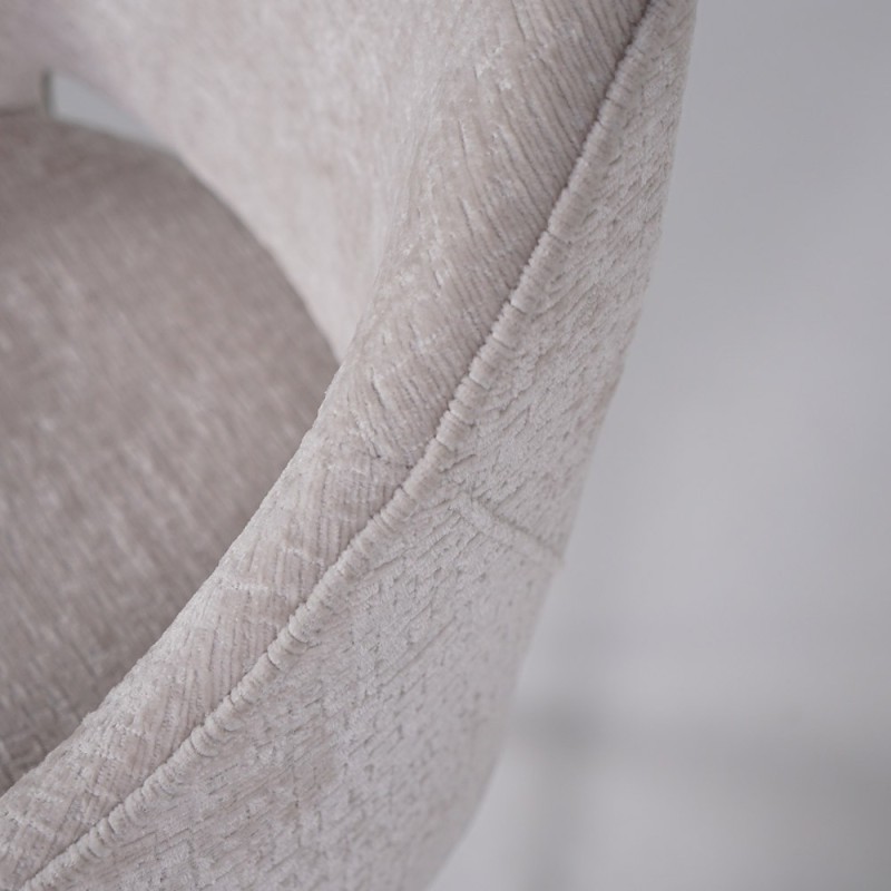 Chaise de salle à manger en velours gris clair et pieds en métal noir - Oslo Velvet