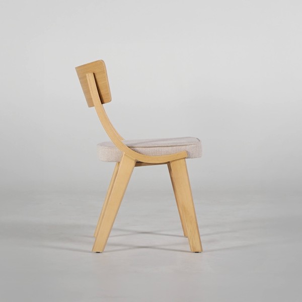 Chaise de salle à manger en chêne naturel et tissu beige - Svea