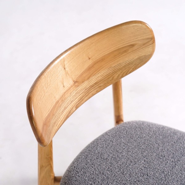 Chaise de salle à manger en chêne naturel gris clair bouclé - Elim