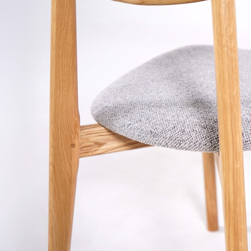 Chaise de salle à manger en chêne naturel gris clair bouclé - Elim