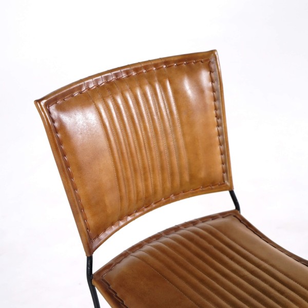 Chaise vintage en cuir brun - Cosy