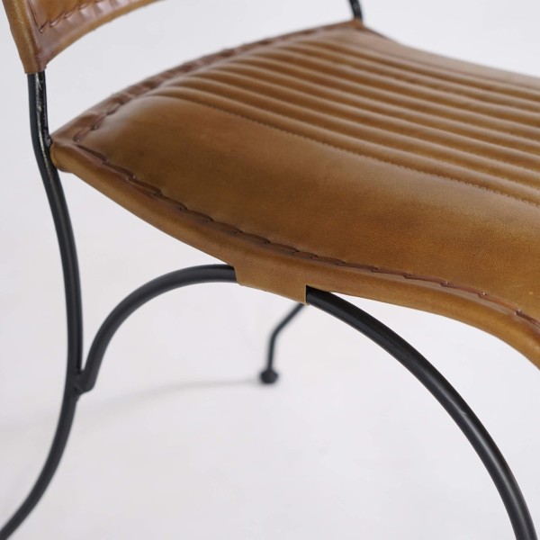 Chaise vintage en cuir brun - Cosy