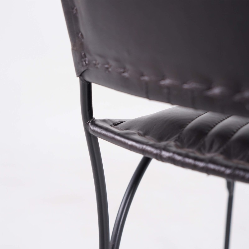 Chaise vintage en cuir noir - Cosy