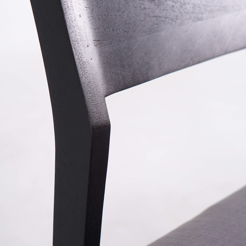 Chaise noire en bois naturel et tissu gris - Elegance