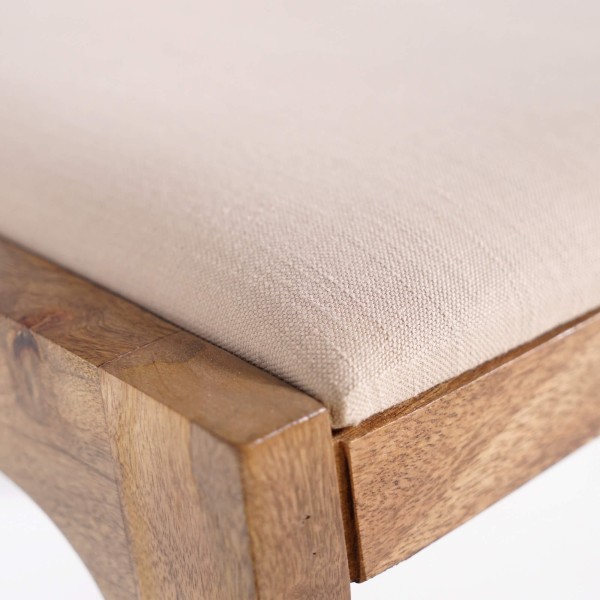 Chaise en bois naturel et tissu beige - Elegance