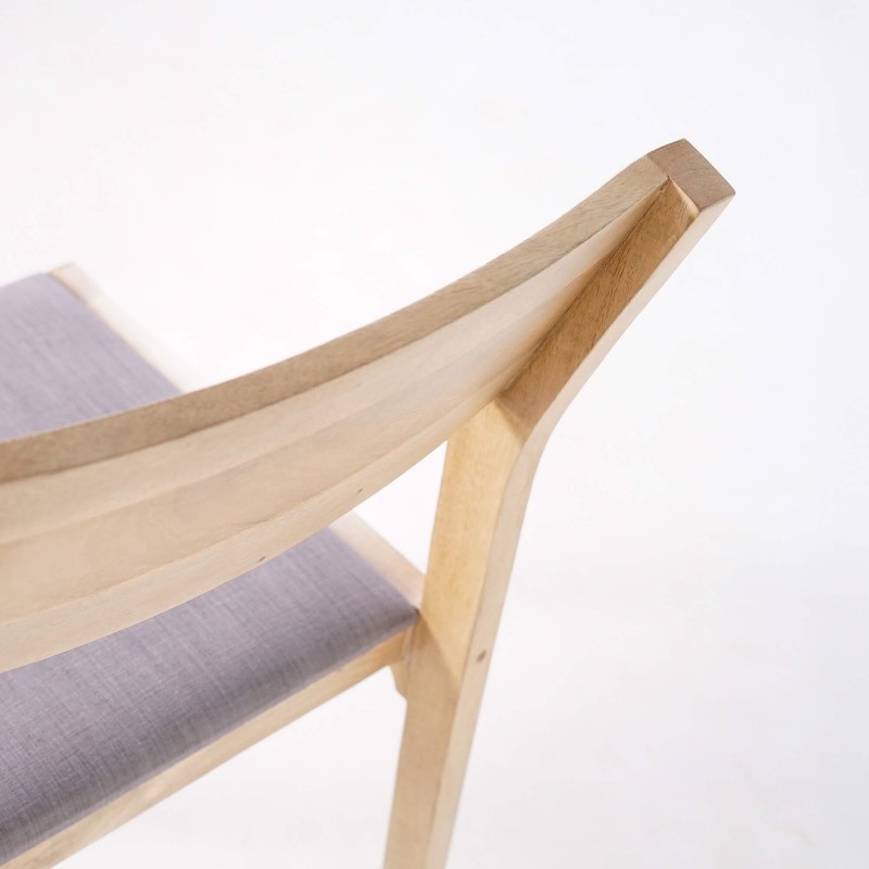 Chaise en bois naturel et tissu gris - Elegance