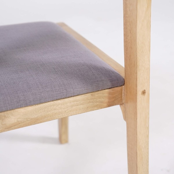 Chaise en bois naturel et tissu gris - Elegance