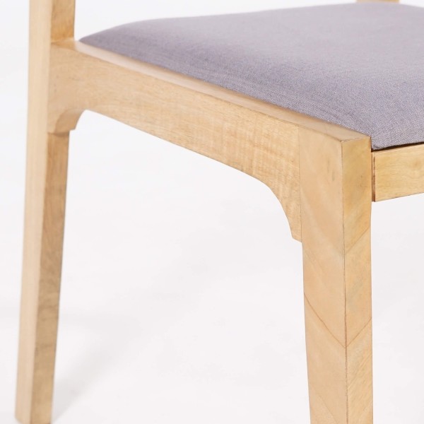 Chaise en bois naturel et tissu gris - Elegance