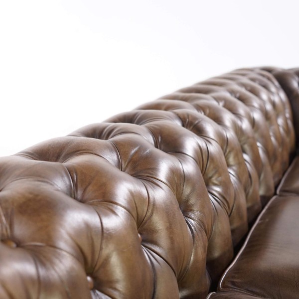 Canapé Chesterfield en cuir véritable 3 places - Edward
