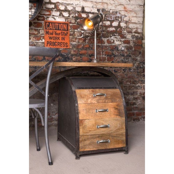 Bureau industriel d'inspiration scandinave