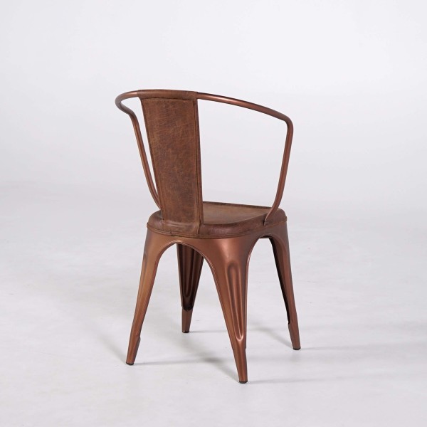 Chaise industrielle cuir et cuivre avec accoudoirs