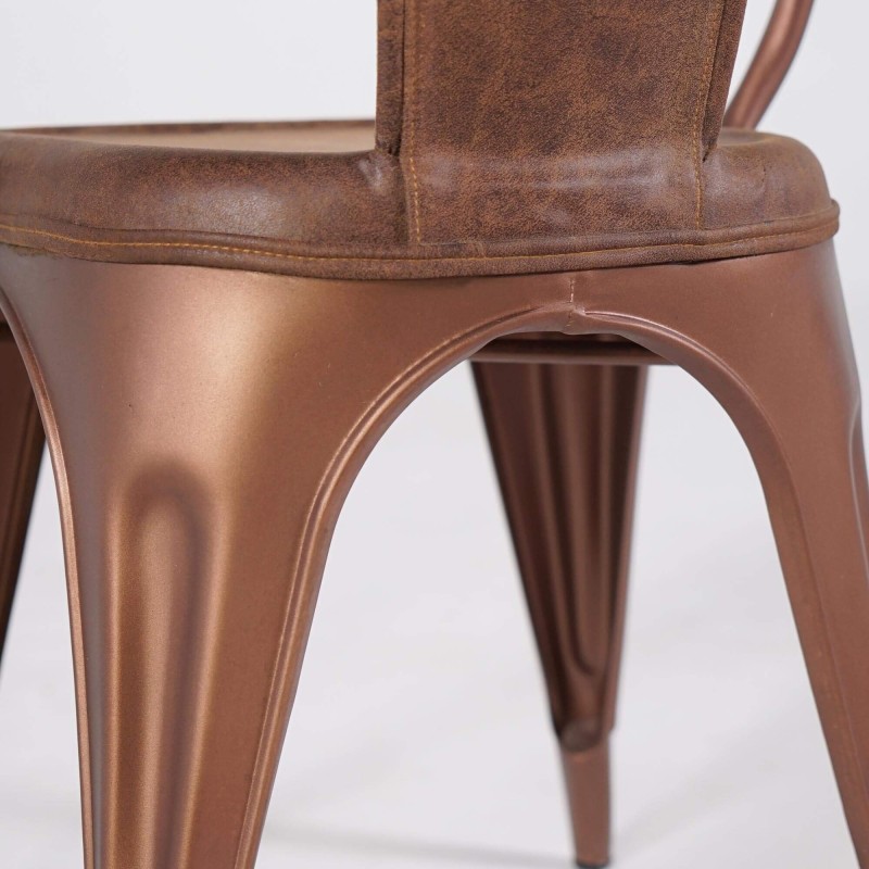 Chaise industrielle cuir et cuivre avec accoudoirs