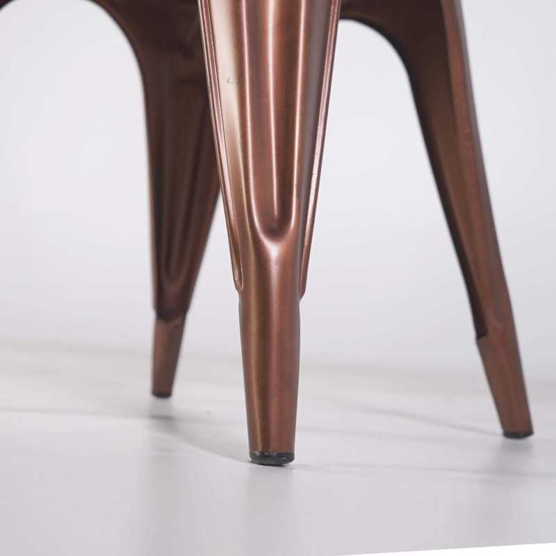 Chaise industrielle cuir et cuivre avec accoudoirs