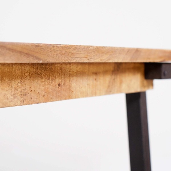 Table à manger vintage - Retro Archi