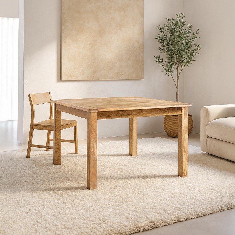 Table à manger carrée en bois massif - Paris