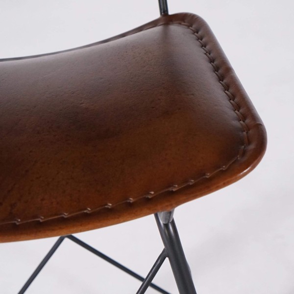 Chaise de bar en cuir marron design