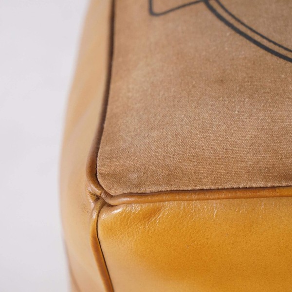 Pouf industriel en cuir "Be Yourself"