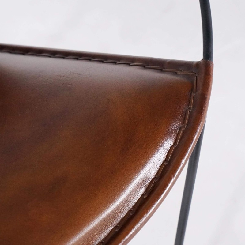 Chaise en cuir papillon PAON