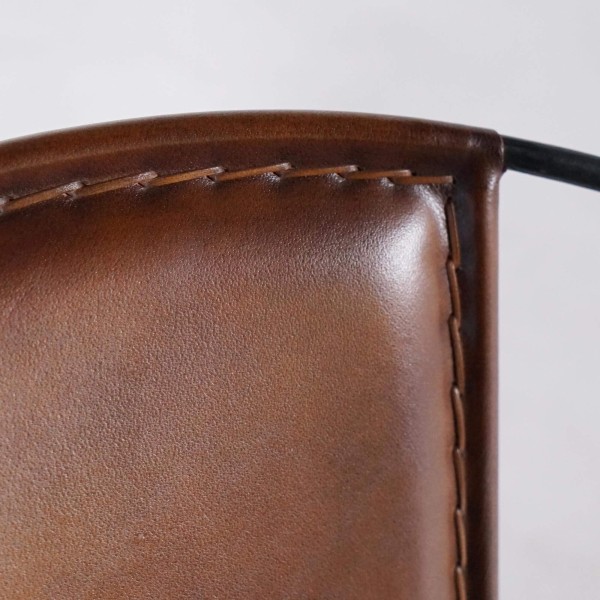 Chaise en cuir papillon PAON