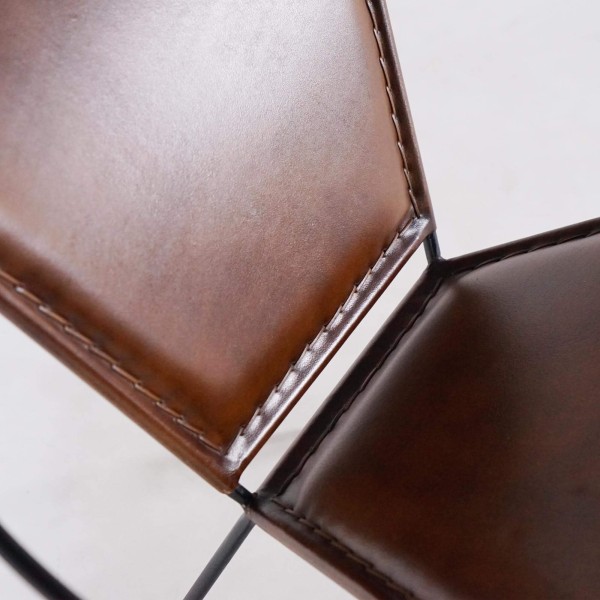 Chaise en cuir papillon PAON