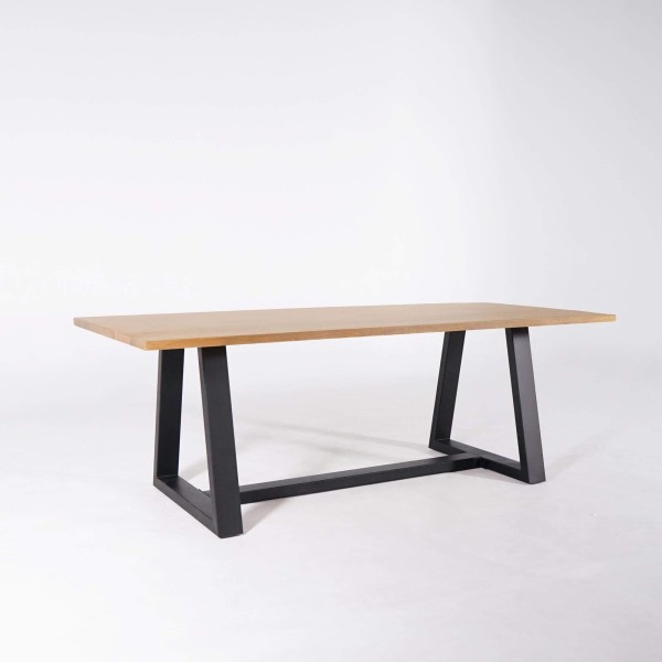 Table en bois massif 220 cm - Aurea