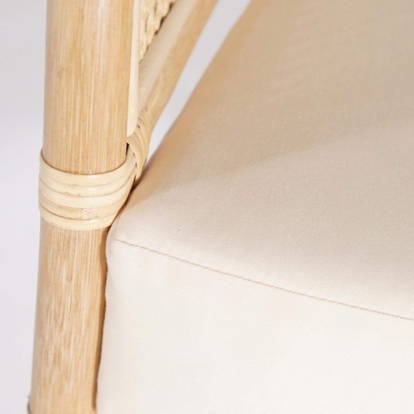 Fauteuil en rotin naturel et coussin beige - Haru