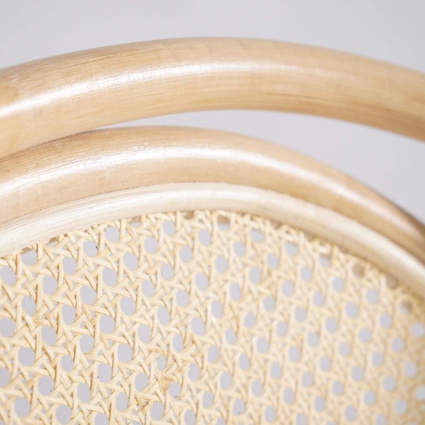 Fauteuil en rotin naturel et coussin beige - Yuki