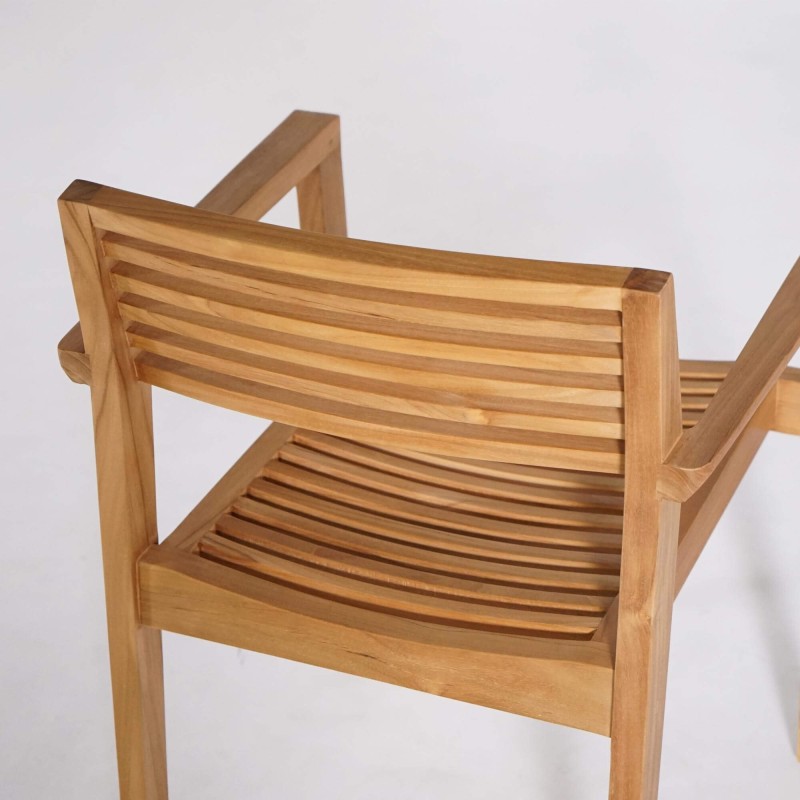 Ensemble table et chaises de jardin en bois de teck 4 personnes