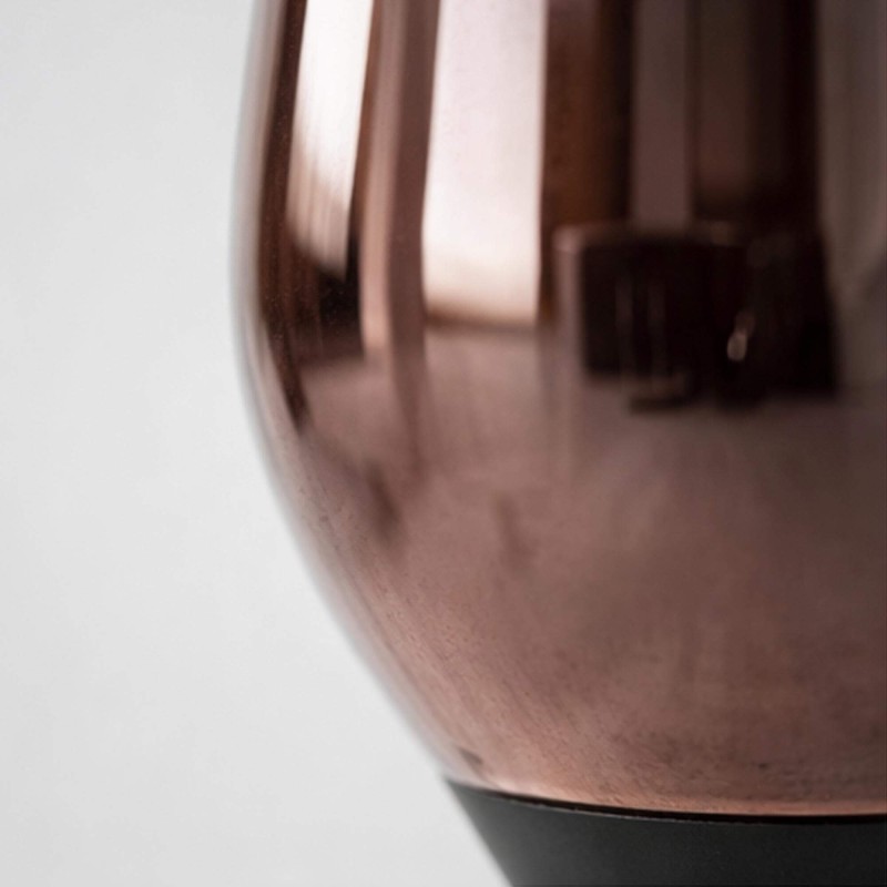 Lampadaire design en métal noir avec abat-jour en verre ambré - Barton