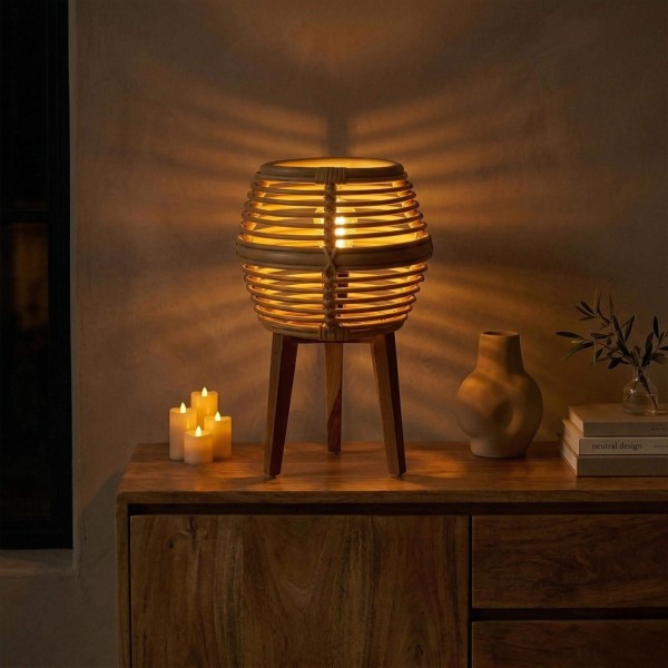 Lampe à poser en rotin et bois de teck - Yumi