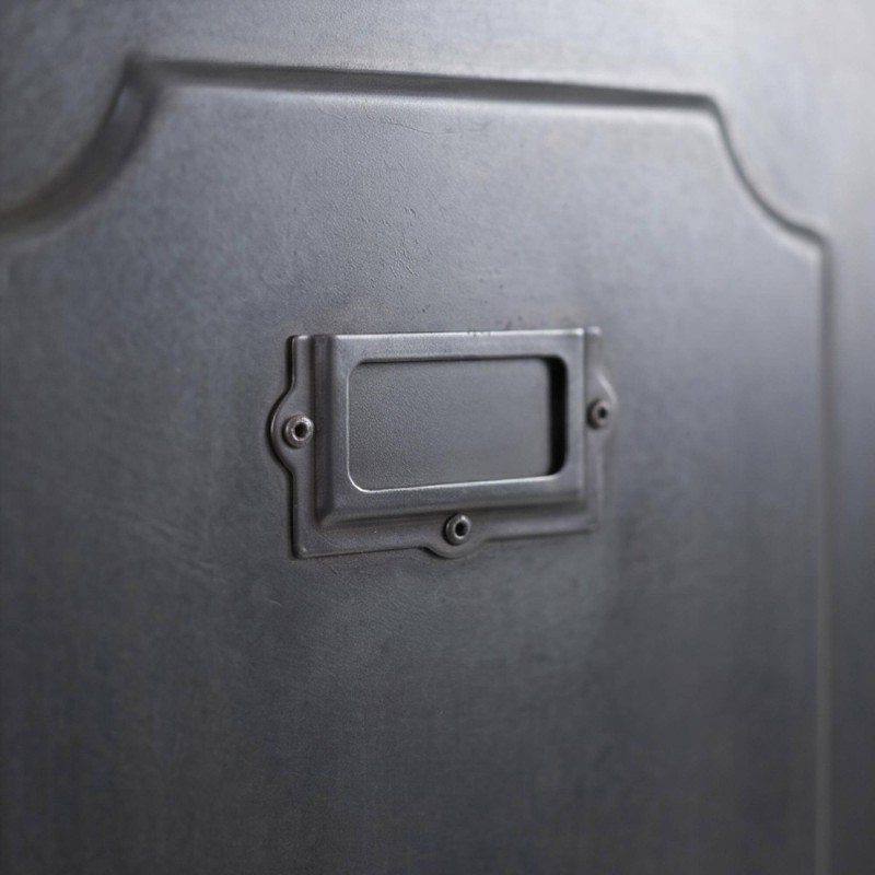 Vestiaire industriel carbone