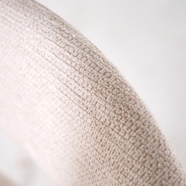 Chaise en bois de hêtre finition noyer et tissu bouclé beige - Lykke