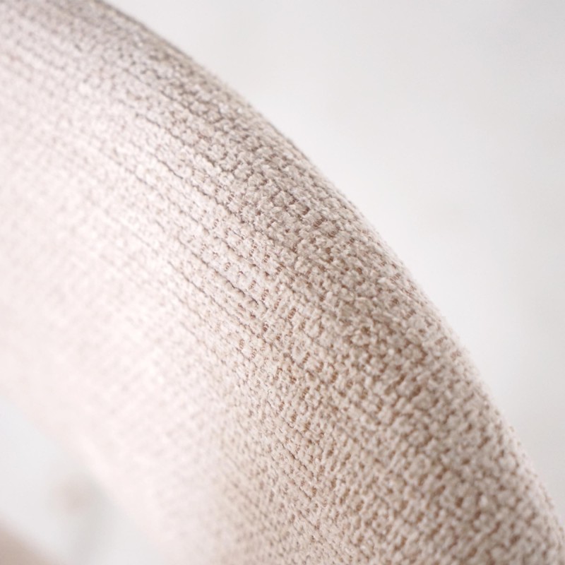 Chaise en bois de hêtre finition noyer et tissu bouclé beige - Lykke