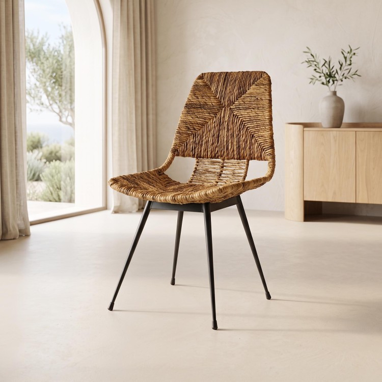 Chaise en rotin naturel et pieds en metal noir - Maria