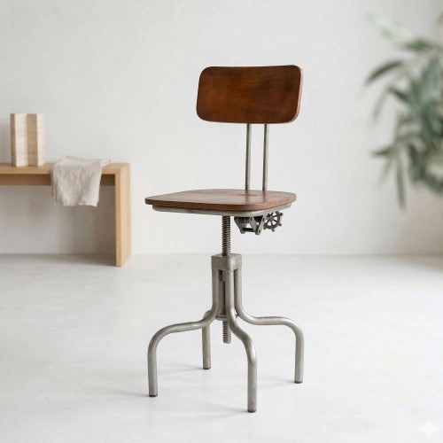 Chaise industrielle architecte