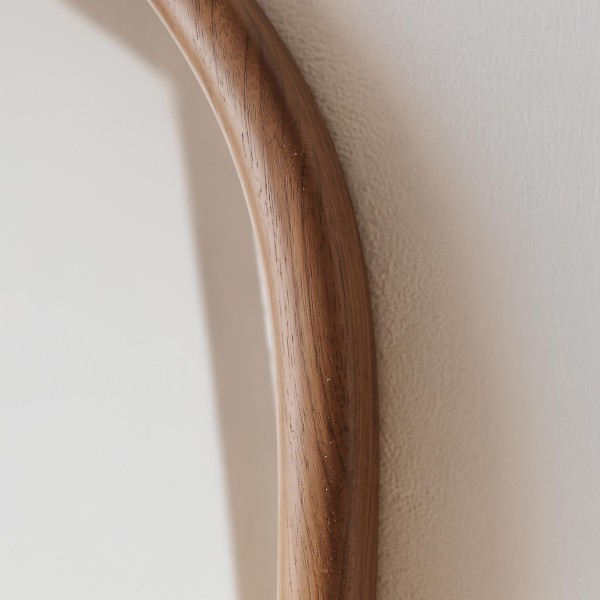 Miroir mural organique design avec cadre en bois massif 56 x 165 cm