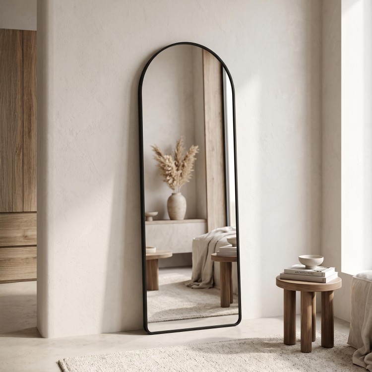 Grand miroir en arche à poser avec cadre en métal noir 50 x 150 cm