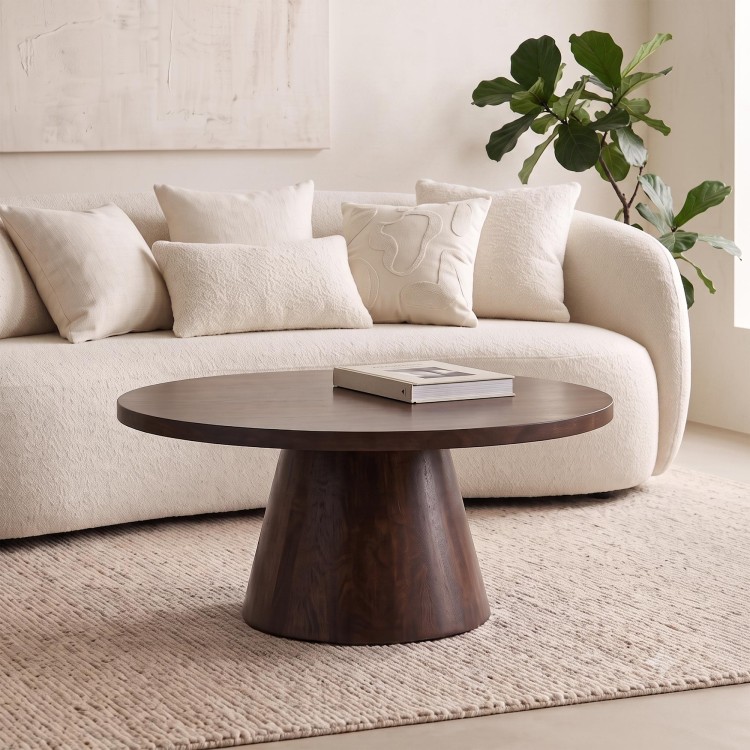 Table basse ronde en bois massif brun foncé - Alrik