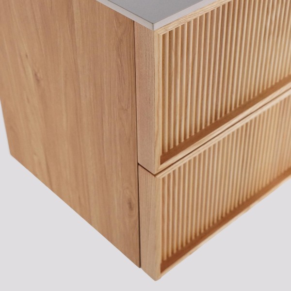 Meuble sous vasque suspendu en noyer blond avec plateau en céramique blanc 80 cm - Carnelian