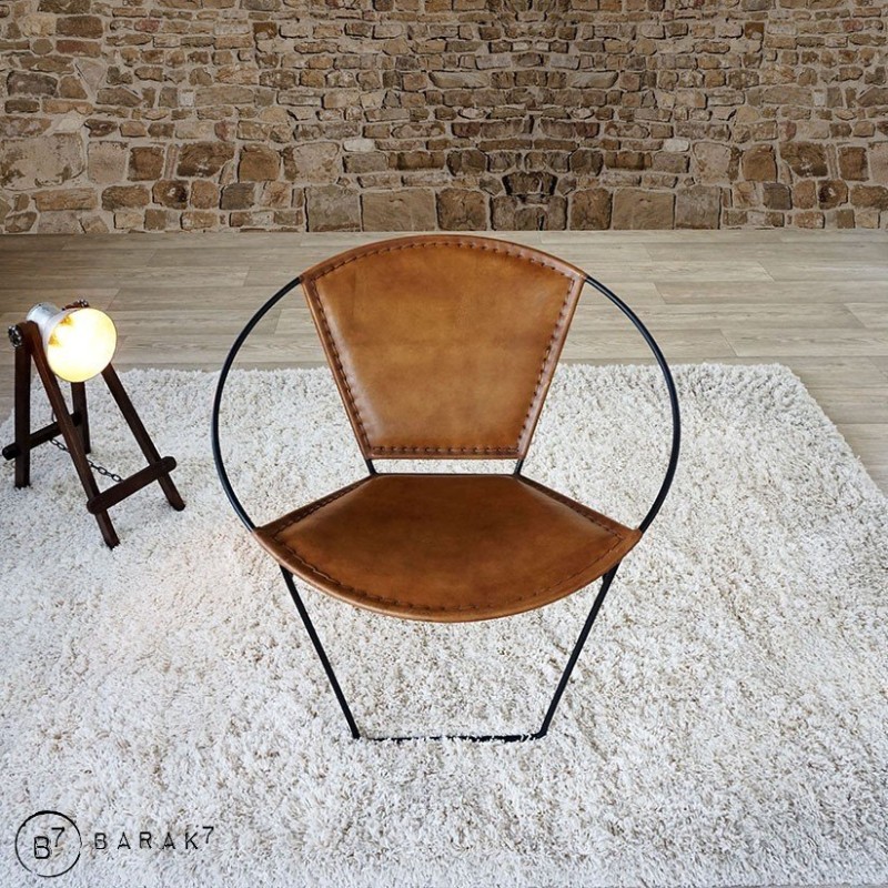 Chaise en cuir papillon PAON