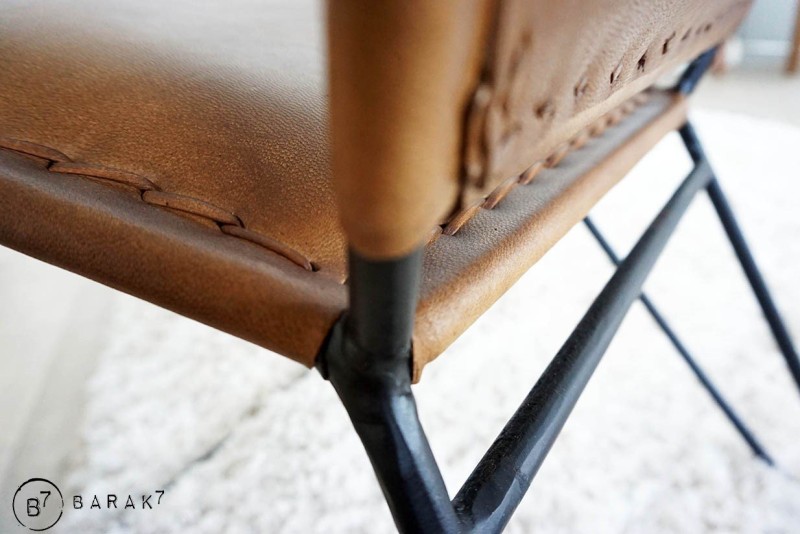 Chaise en cuir papillon PAON