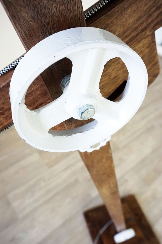 Lampe industrielle sur pied Acrobat WHITE
