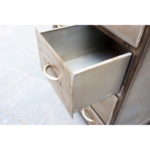 Buffet industriel finition antique