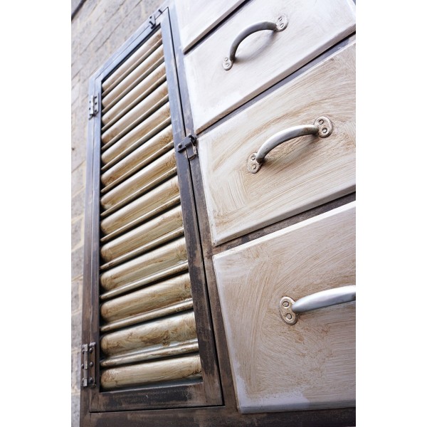 Buffet industriel finition antique