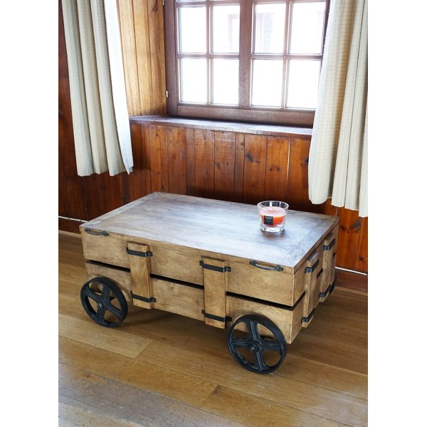 Table basse industrielle coffre