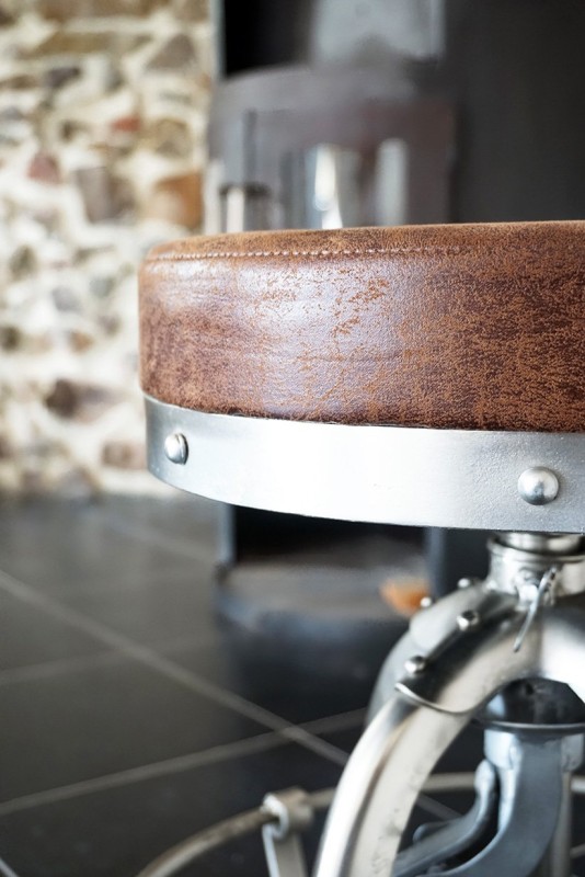 Tabouret industriel cuir